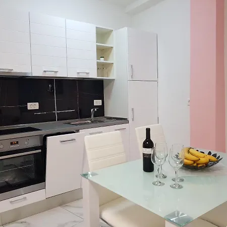 Lucy Apartman